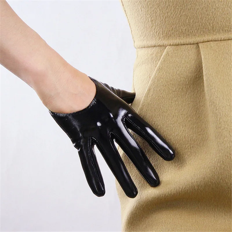 

13cm Patent Leather Ultrashort Gloves Emulation Leather Bright Leather Wild Ultra-Fashion Bright Black Female WPU86