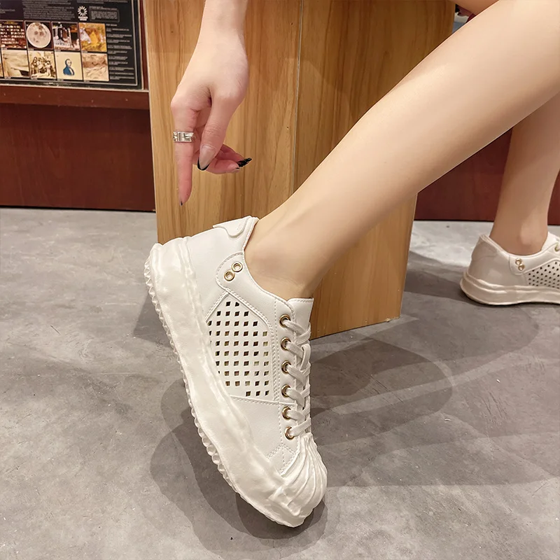 

Round Toe Korean Shoes Espadrilles For Women Casual Female Sneakers Clogs Platform All-Match 2021 Cross Creepers New PVC Lace-Up