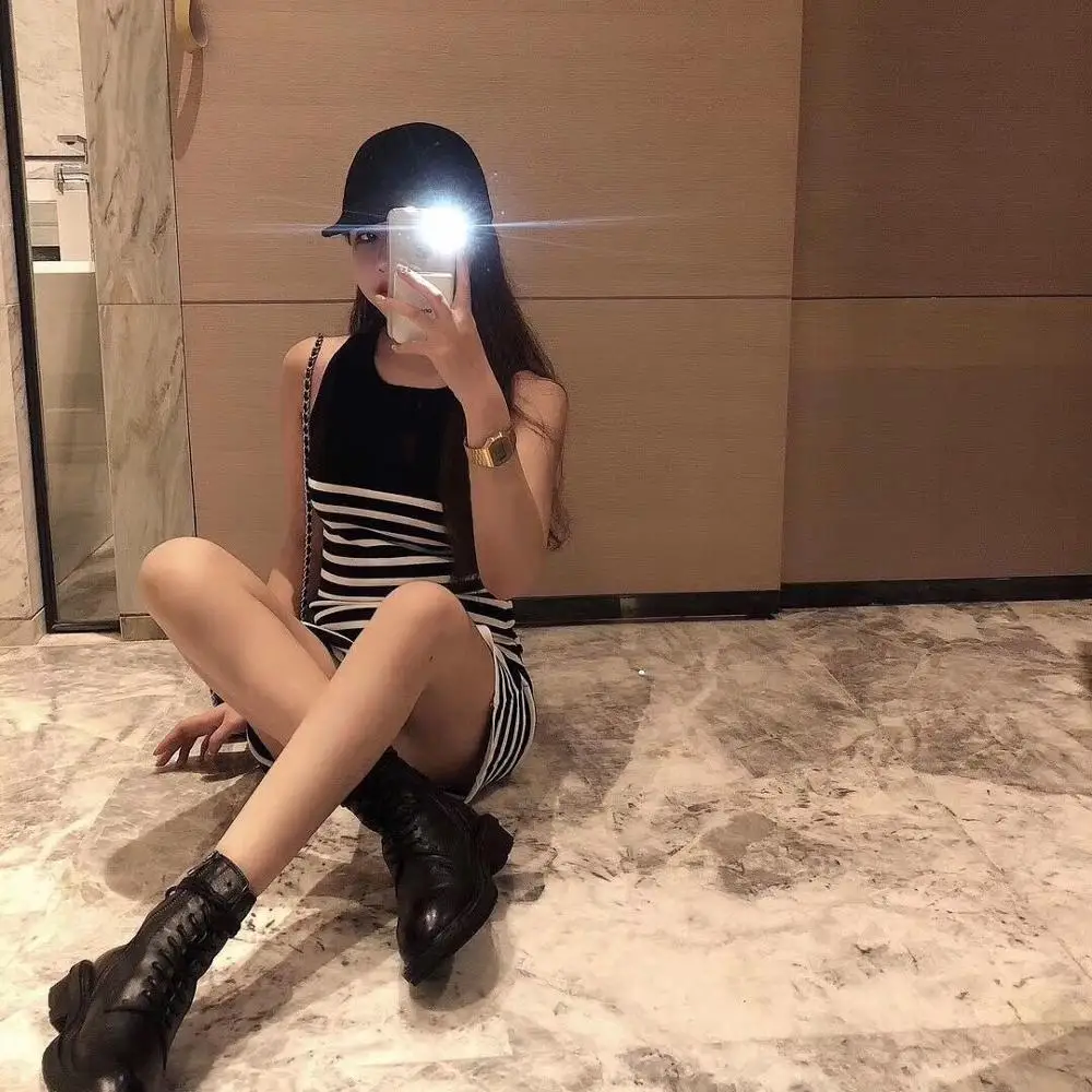 

Summer women's fashion classic round neck short sleeve tight-fitting cotton dress printed close-fitting