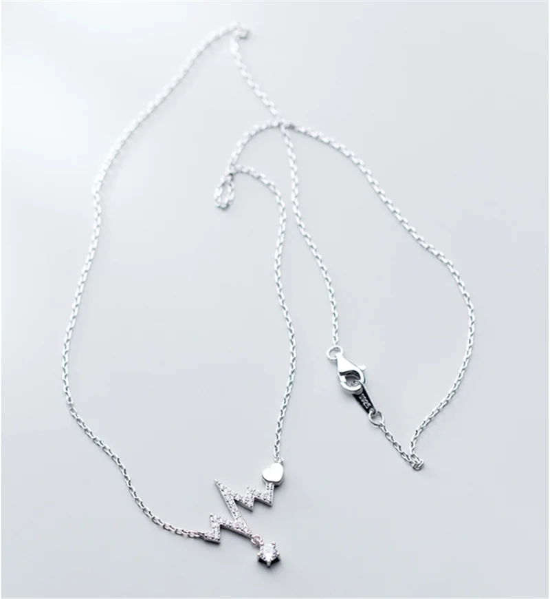 

DAIWUJAN 925 Sterling Silver Exquisite Zircon Heartbeat Pendant Necklaces For Women Wave Clavicle Chain Necklace Wedding Jewelry