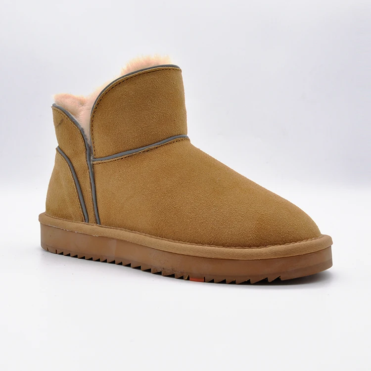 

Wholesale Classic Women Snow Boots Genuine Fur Ankle Boots