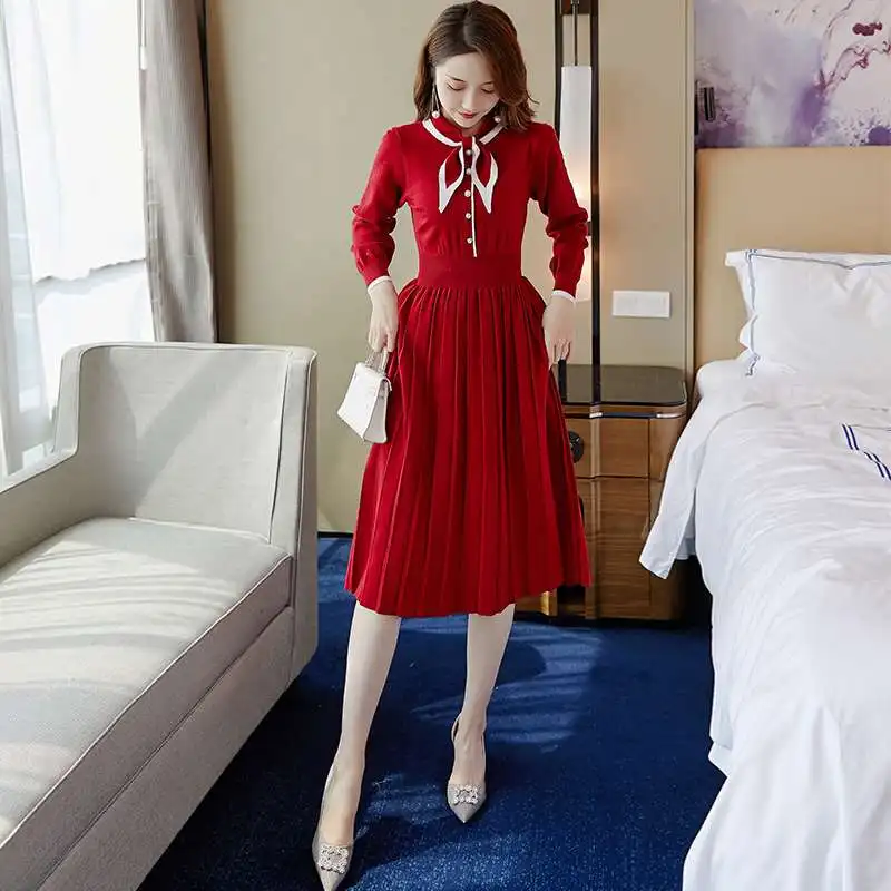 Осень-зима 2020 Новые пуловеры с бантиком и длинными рукавами трикотажное платье