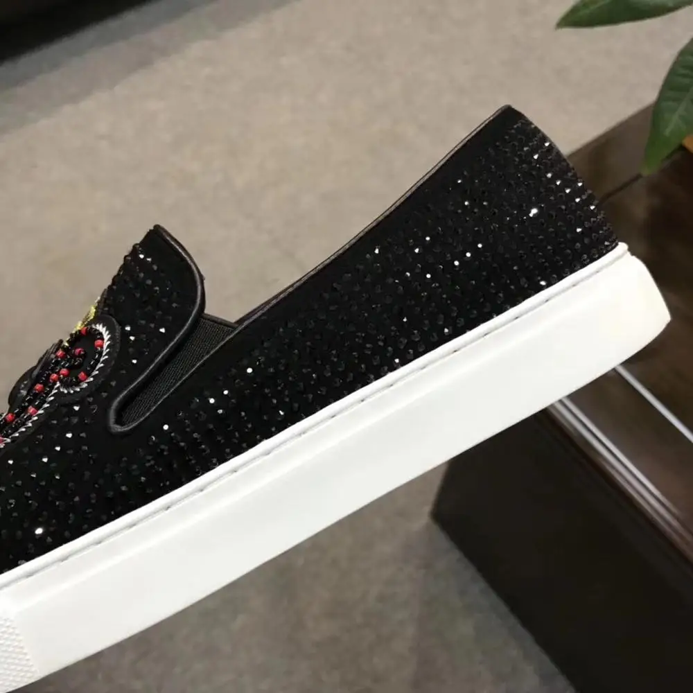 2021 весеннее платье с вышивкой Мужская обувь Модные туфли на плоской подошве