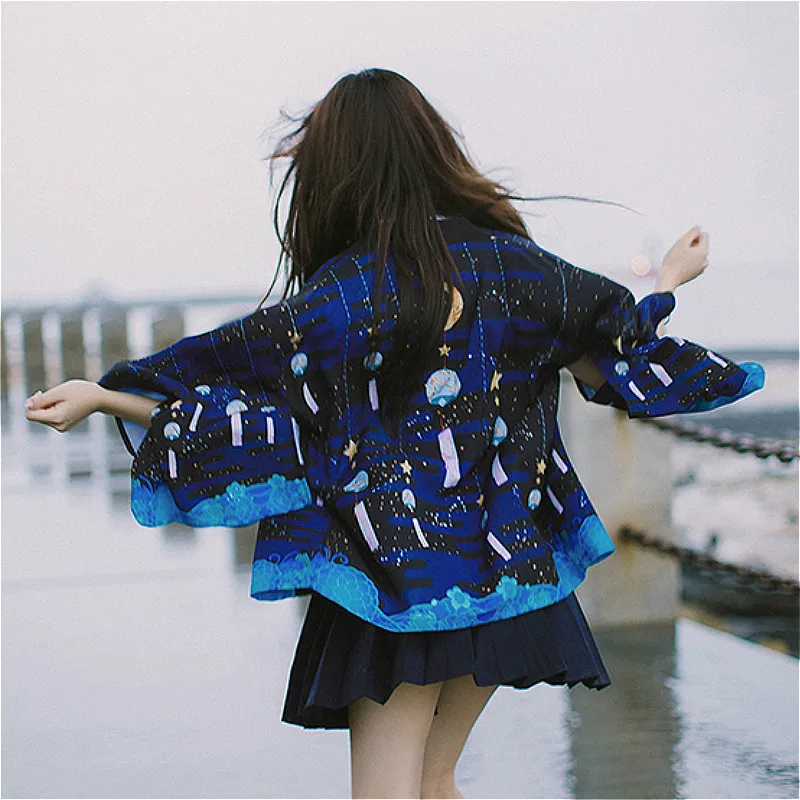 

Moon Japanese Kimonos Women 2020 Summer Fashion Printed Blue Cardigan Style Sunscreen Blouses Loose Yukata Kimonos Beach Cosplay