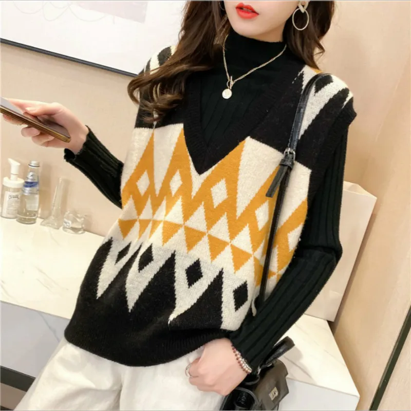 

Korean Style Women Knitted Vest Casual V-Neck Sleeveless Waistcoat Tops Female Vintage Argyle Pullover Sweater Vest for Women