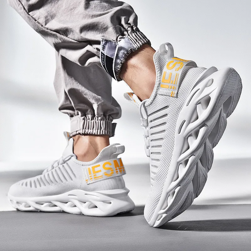 Breathable Running Shoes Light Men's shoes Krasovki Sapato Masculino Sports Shoes Large 45 Lace up Walking Jogging Casual Shoes