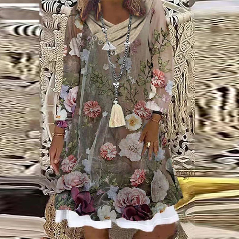 Женское платье трапеция с круглым вырезом длинным рукавом и цветочным