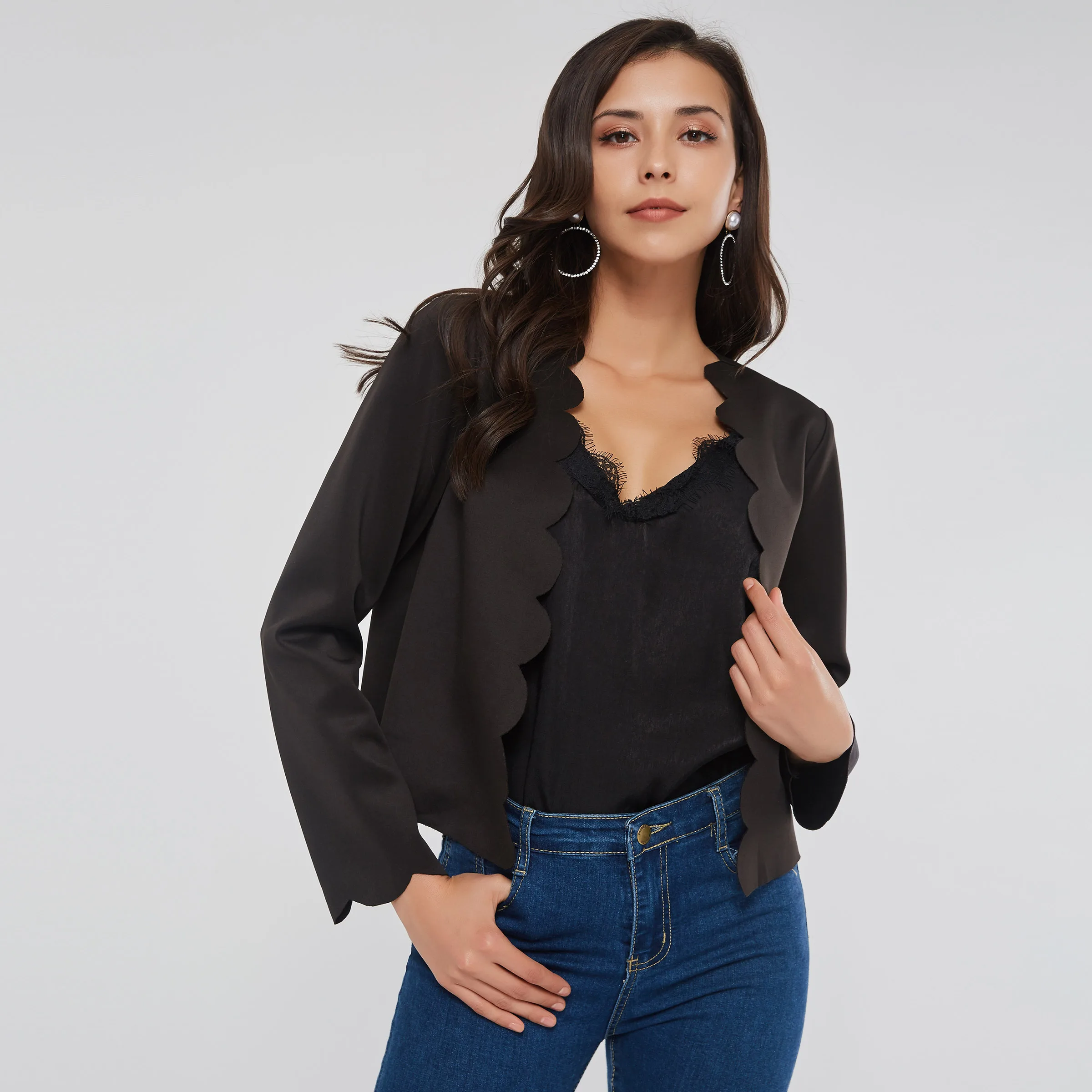 Женская куртка кардиган эластичный однотонный элегантный простой черный