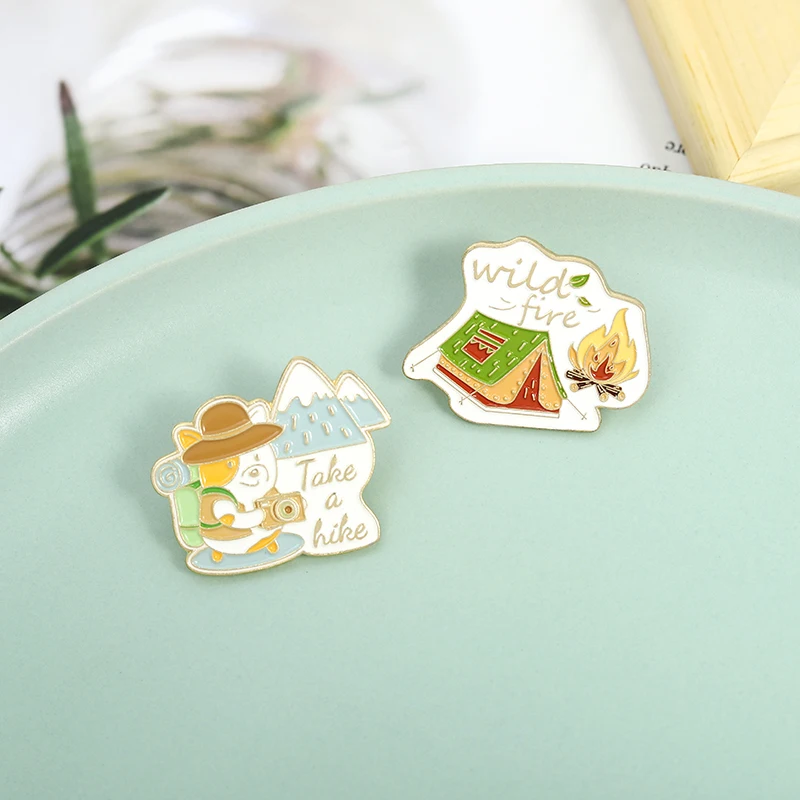 Пеший Туризм Explorer эмали штырь на открытом воздухе дикий походный костер значок