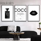 Плакат с флаконом парфюма, черно-белая Настенная картина с художественным принтом губ, холст, модные плакаты, настенные картины в скандинавском стиле, декор для гостиной