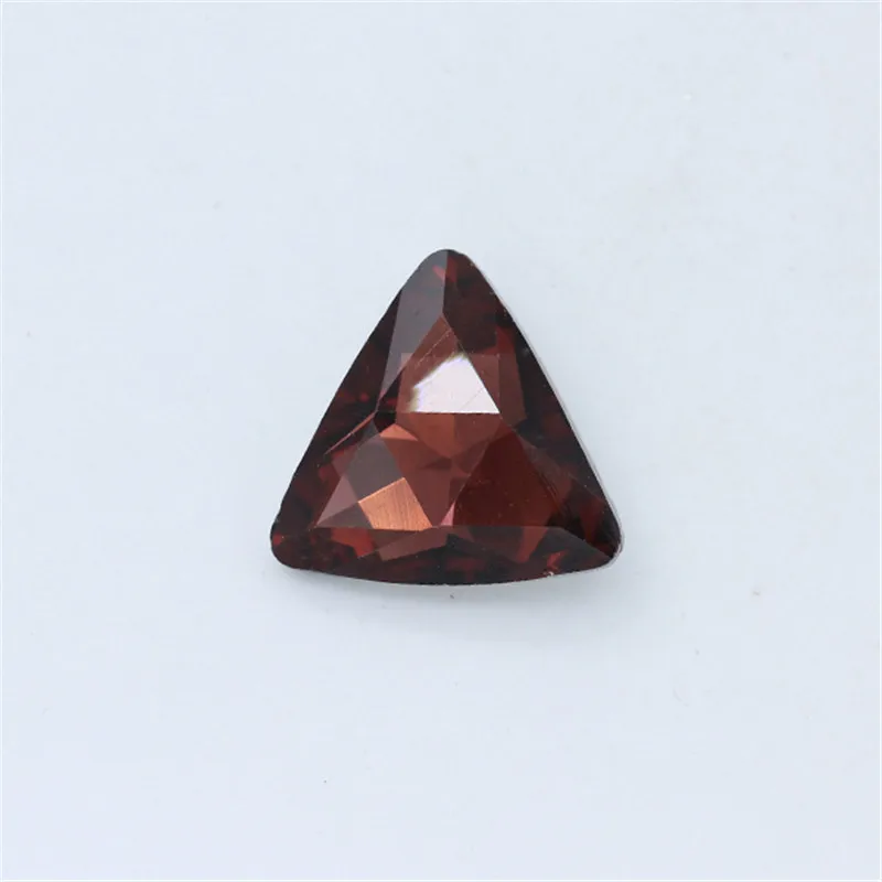 Brown 8mm 10 шт. треугольные хрустальные 3D Подвески для ногтей Белые AB Стразы с серебряным острым дном голографическое искусство ногтей украшение маникюр - Цвет: Brown 8mm