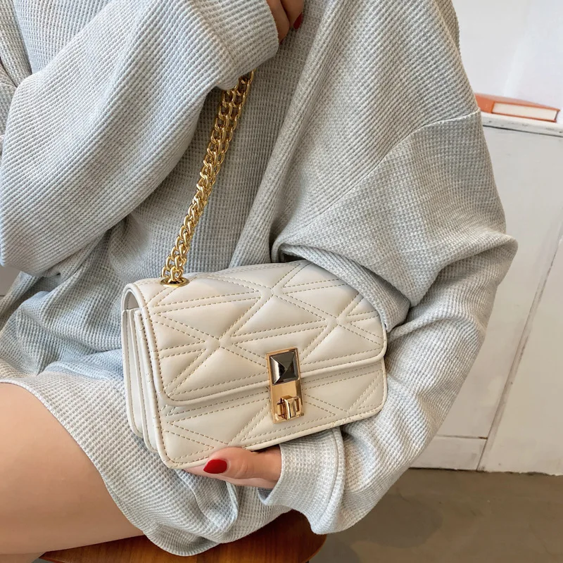 

Metal Chain Shoulder Bag Women Cross Body Bag Leather High Quality Large Capacity Day Clutch Handbags Vintage Bolsa Feminina