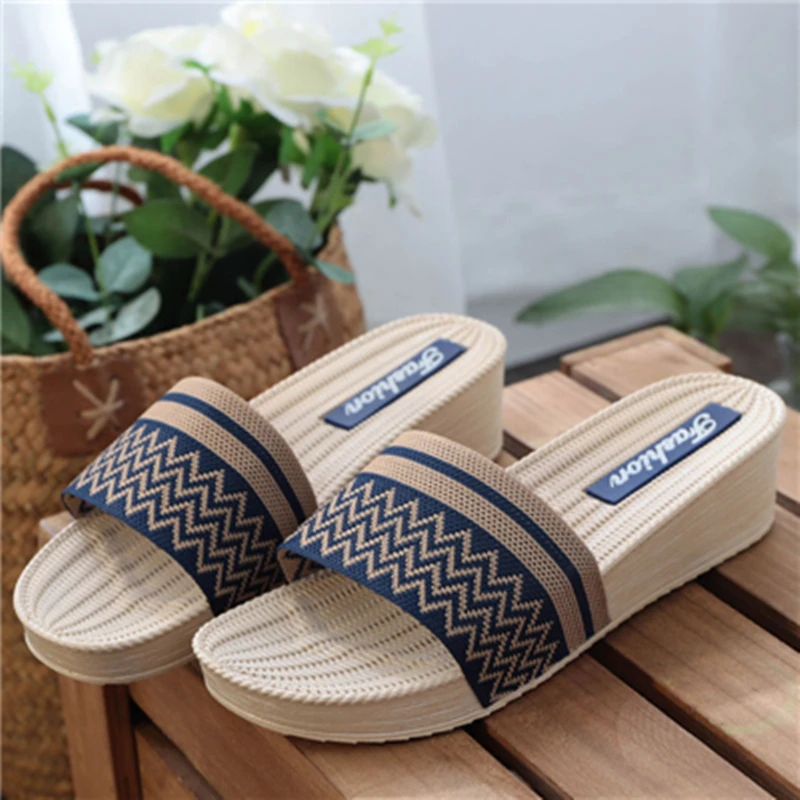 

Pantoufles Femmes Women Fashion Sweet Open Toe Slip on Height Increased Slippers Ladies Casual Home & Bathroom Slides G5905