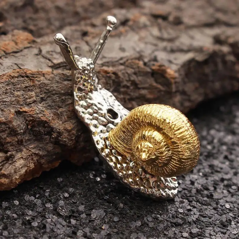 

1Pc Metal Snail Incense Sticks Burner Holder Aromatherapy Use Home Decoration High Quality Sleep Health