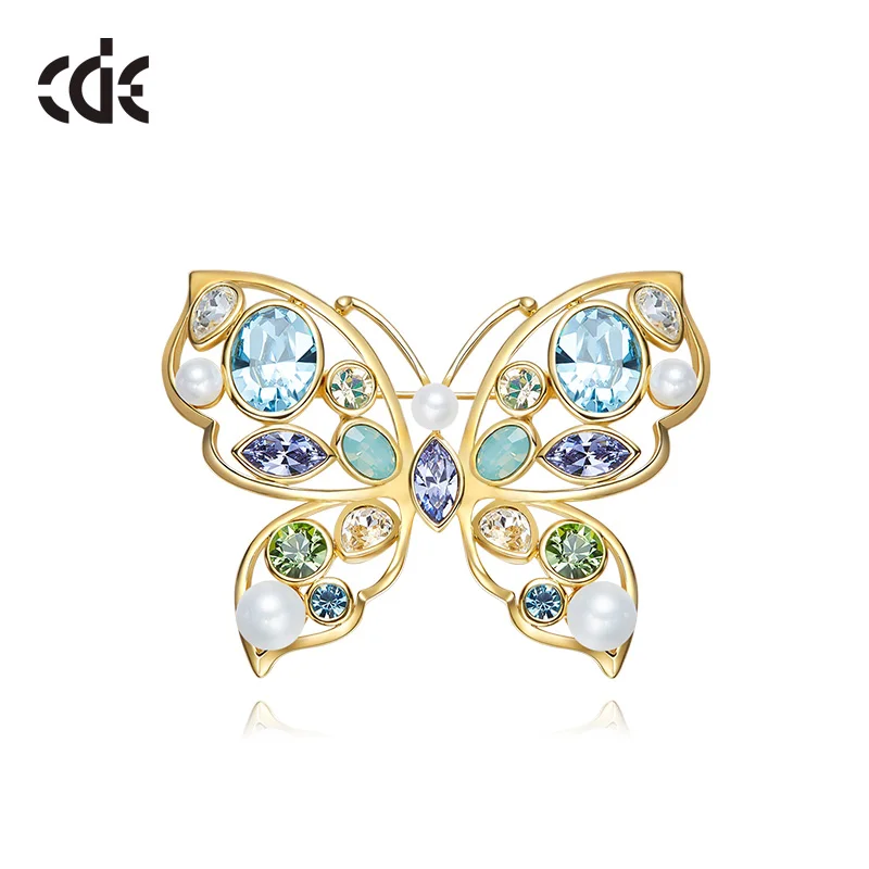 Женская Брошь-бабочка с жемчугом золотистая брошь австрийскими кристаллами |