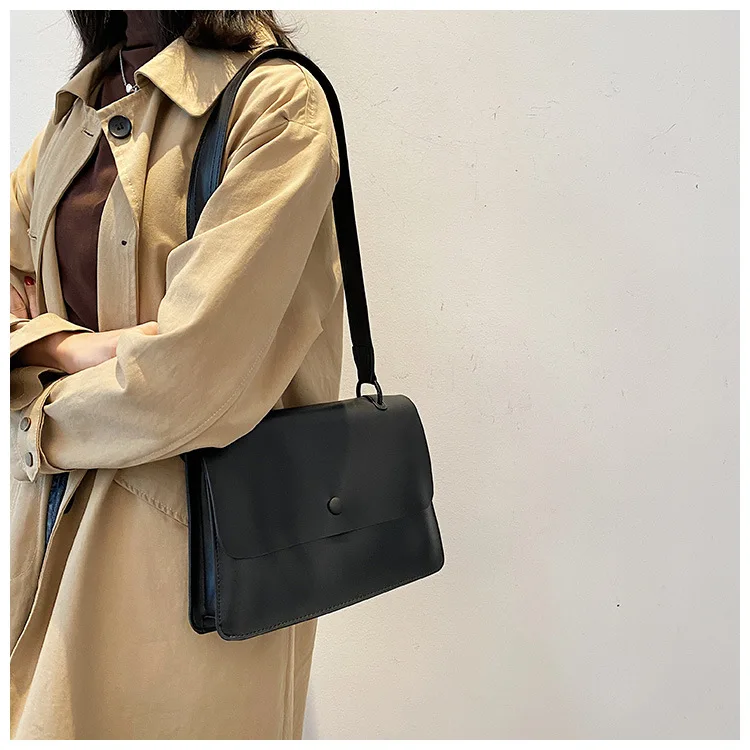 

handbag 2021 spring new wave Korean fashion one-shoulder bucket bag chain wild messenger bag ins fashion wild fairy bag