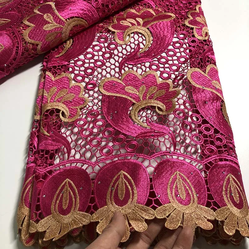 

Новое поступление Высококачественная вышивка 2022 Африканский шнур кружевная ткань химическое кружево водорастворимый гипюр кружевная тка...
