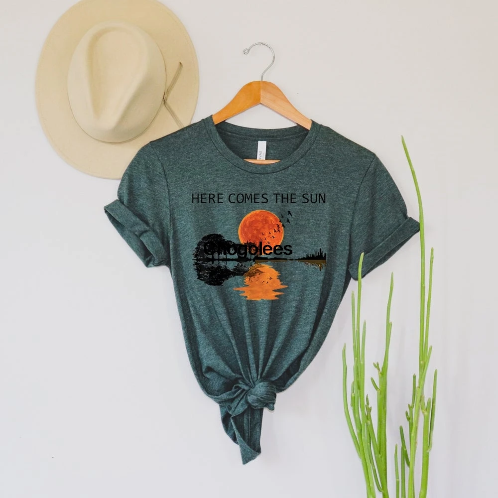 Представляем футболку с изображением солнца гитары теней заката сюда приходит