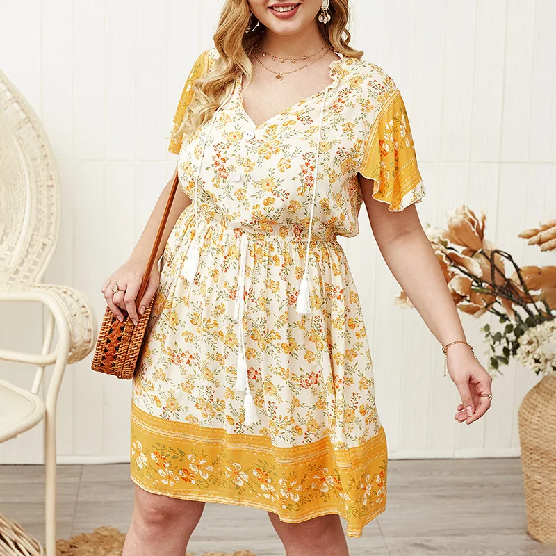 

Plus Size Printed Dress Women Flower Printed Dress Women Short Flare Sleeve Floral Lace Patchwork V-Neck Dress Ladies Vestidos