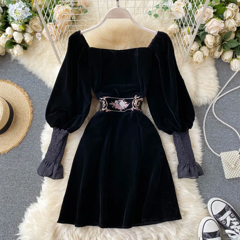 Платье знаменитостей высокое качество квадратный воротник Ретро стиль тяжелая