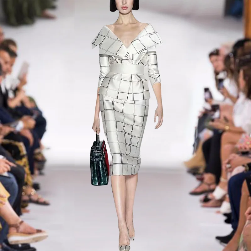 

2021 Spring Runway New Style Sexy V-Neck Print Plaid Long-Sleeved Top Belt Slim Temperament Half Skirt Suit Women'S Clothing