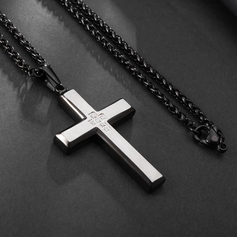 

European And American New Stainless Steel Pendant Beveled Cross Men Women Couple Fashion Necklace