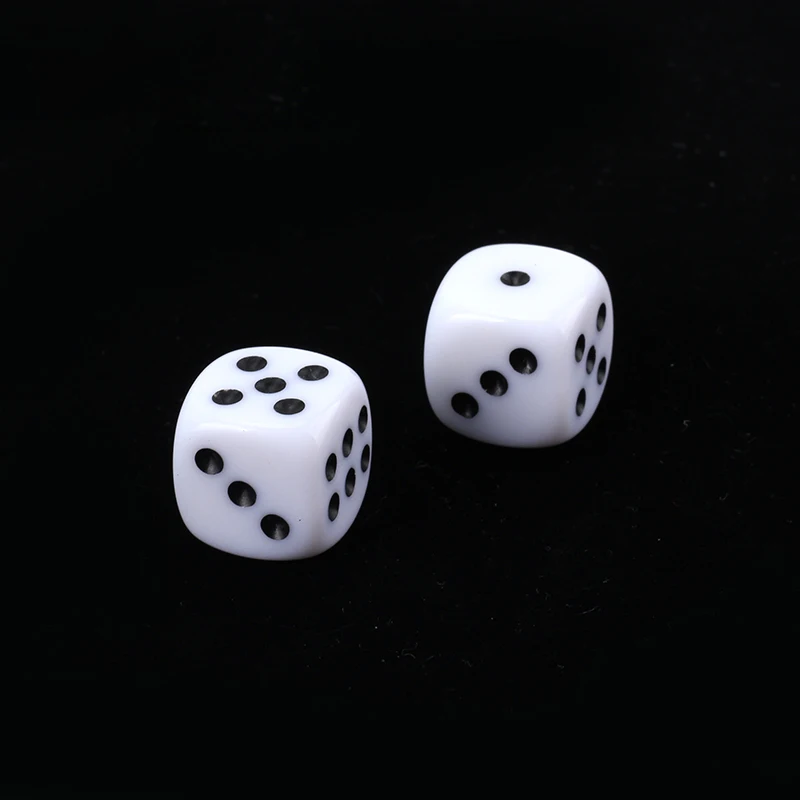 

Russian Dice Deluxe Forcing Dice (Black Color Dice) - Magic Tricks Fun Magic Street Close Up Stage Accessories Illusion Mental