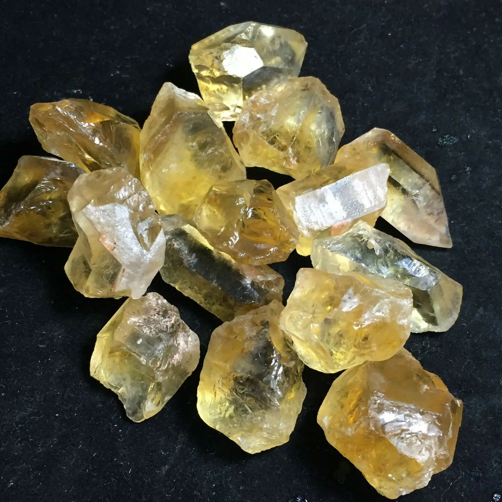 

citrine stone quartz mineral crystals raw gemstones natural rough piedras naturales y minerales reiki healing home decor modern