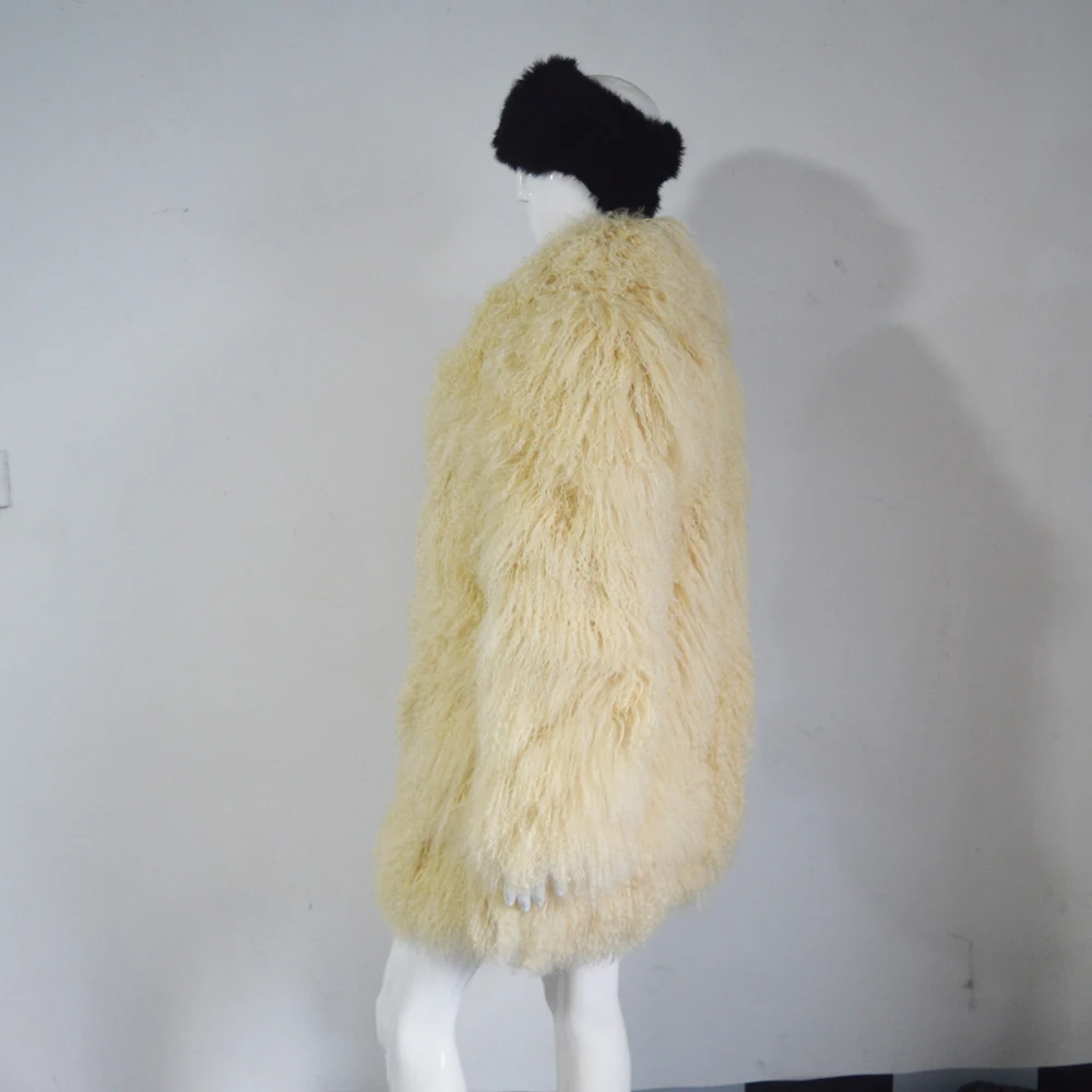 AU192 кремовый цвет красивое женское зимнее пальто высокого качества из