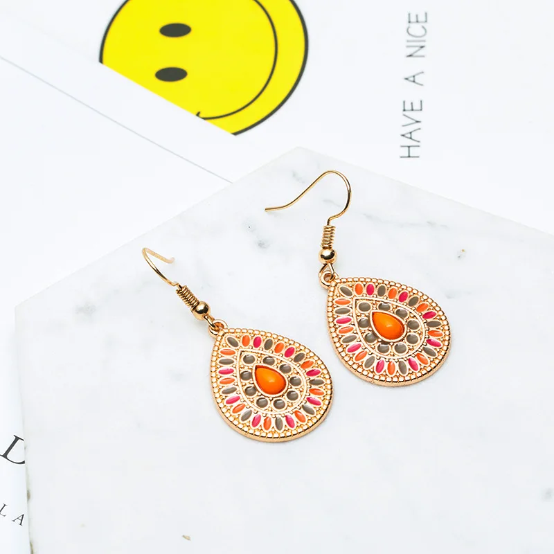 

WANGAIYAO2020 new earrings retro fan-shaped long earrings earrings