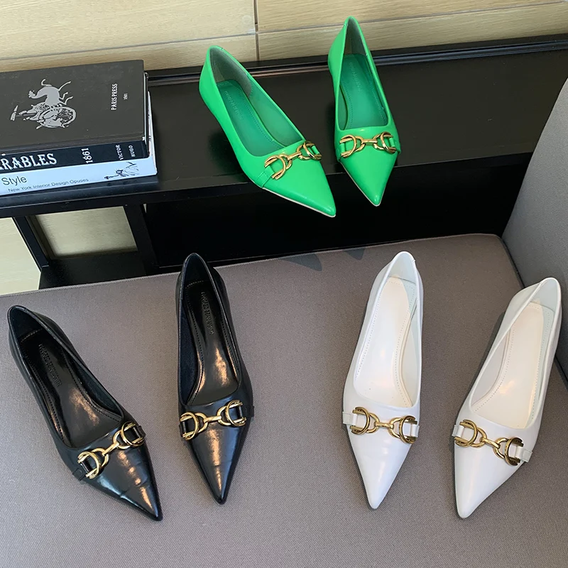 

Туфли-лодочки женские с острым носком, брендовые элегантные вечерние туфли на тонком низком каблуке, с цепочкой и пряжкой, для офиса