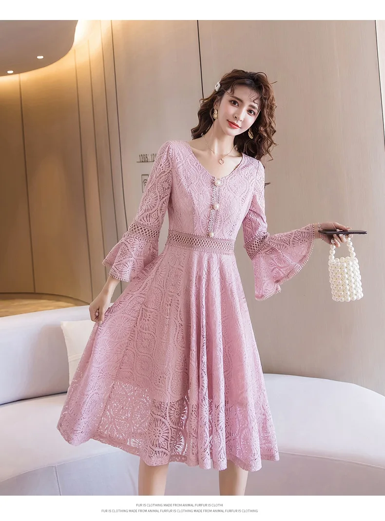 Осеннее кружевное вечернее платье с v-образным вырезом и расклешенными рукавами