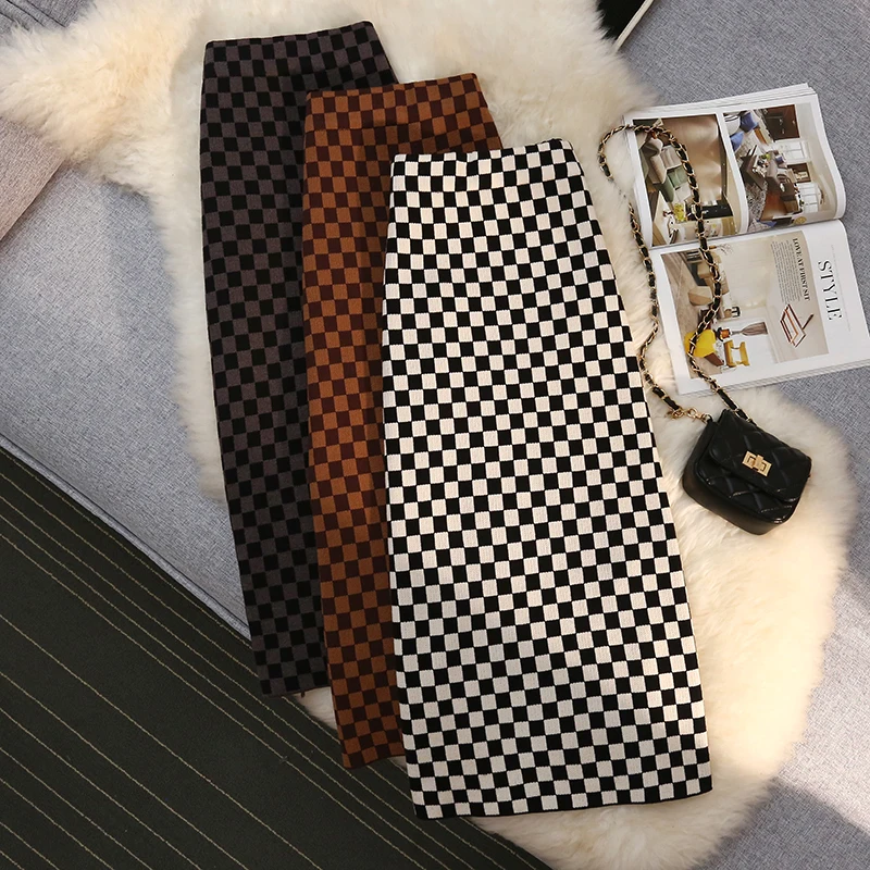 

2022 Spring New Plaid Stretch Knitted Skirt Women Fashion Korean High Waist Slim Wraps Long Skirt Woman