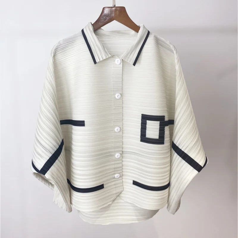 

Plus Size Jacket For Women Spring Autumn Geometric Print Turn Down Collar Loose Stretch Miyake Pleated Single Breasted Outerwear