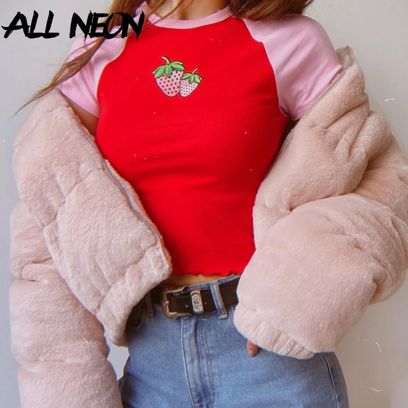 ALLNeon Милая Клубничная вышивка Короткие топы с вырезом спереди E girl круглым и