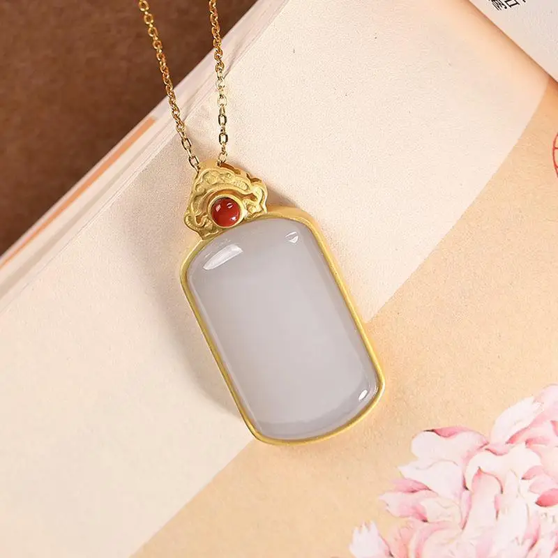 

Original new ancient gold craftsmanship inlaid tourmaline natural Hetian jade necklace pendant retro elegant ladies jewelry