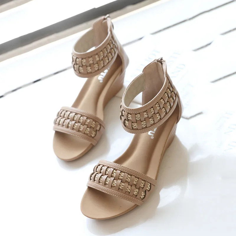 Женские босоножки на плоской подошве Taoffen повседневные уличные в стиле пэчворк с