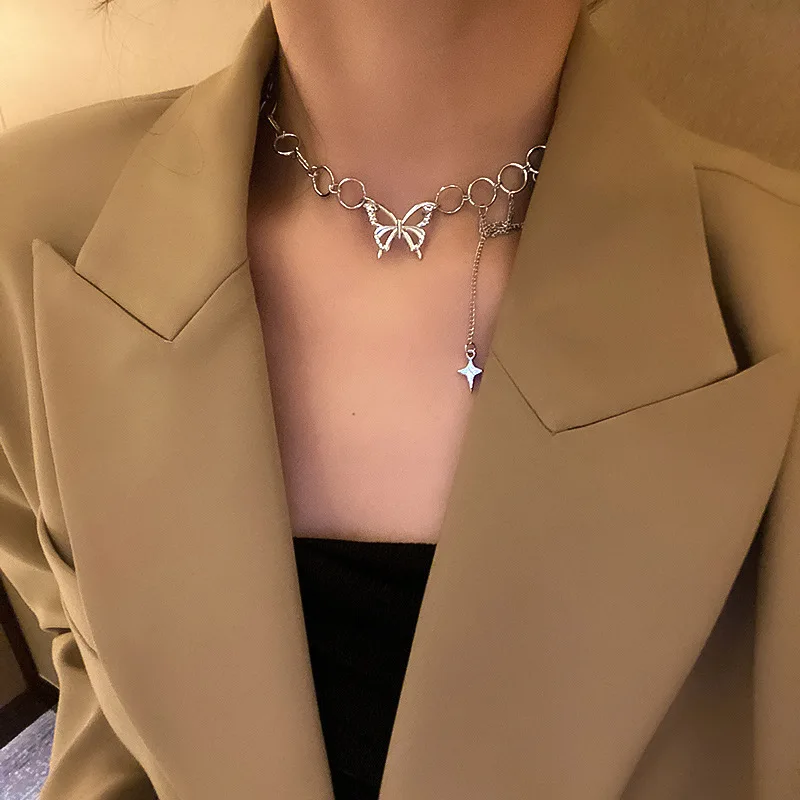 

Harajuku Punk Hollow Out Butterfly Metal Chian Choker Necklace for Women Girl Hip Hop Collares Pendant Necklace Trendy Jewelry