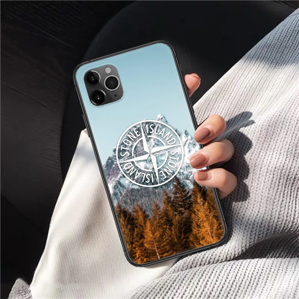 

Fashion Brand Islands Stones Phone Case Cover Hull For Iphone 5 5s Se 2020 6 6s 7 8 12 Mini Plus X XS XR 11 PRO MAX Black Coque