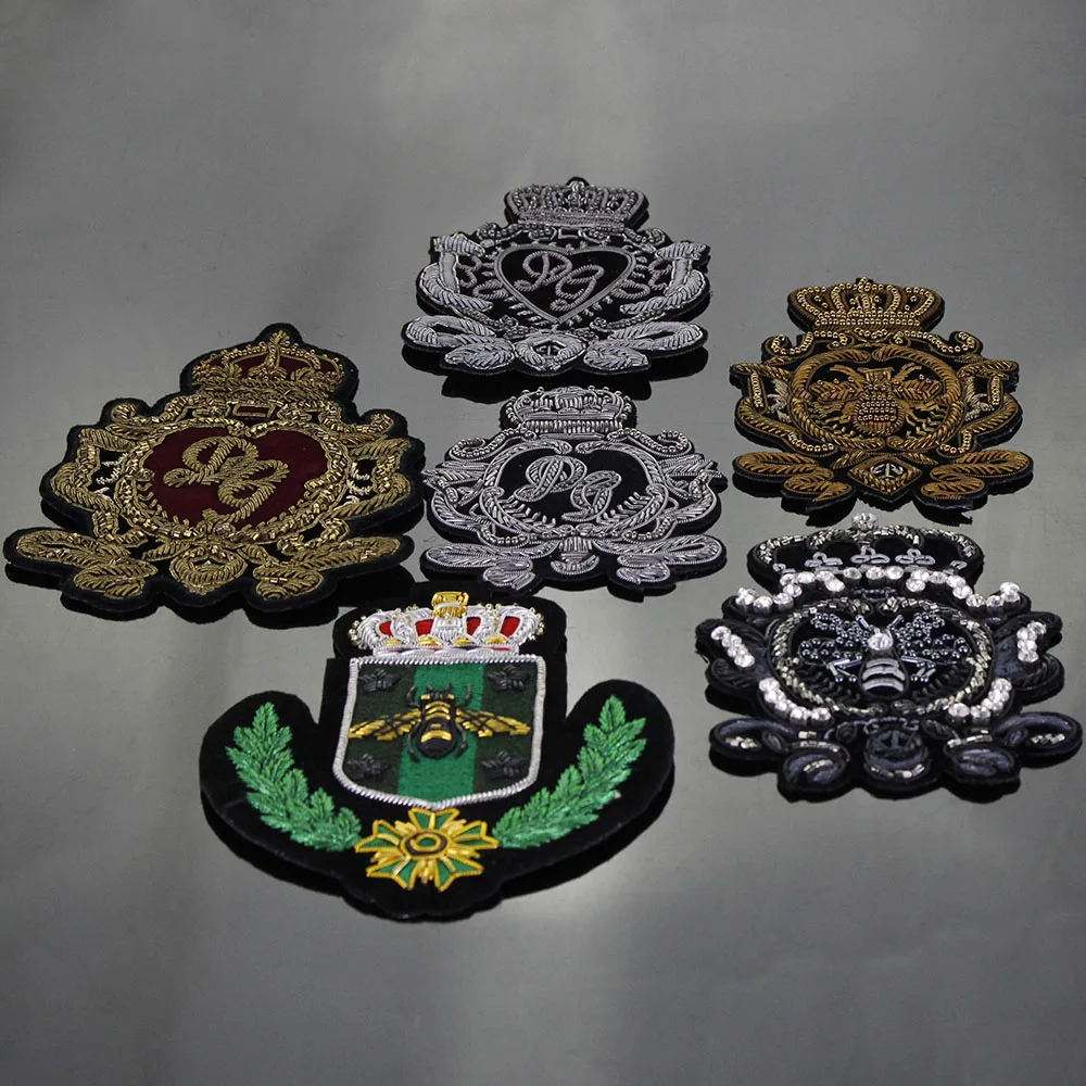 Усовершенствованная шелковая животная металлическая Весенняя нашивка ручная