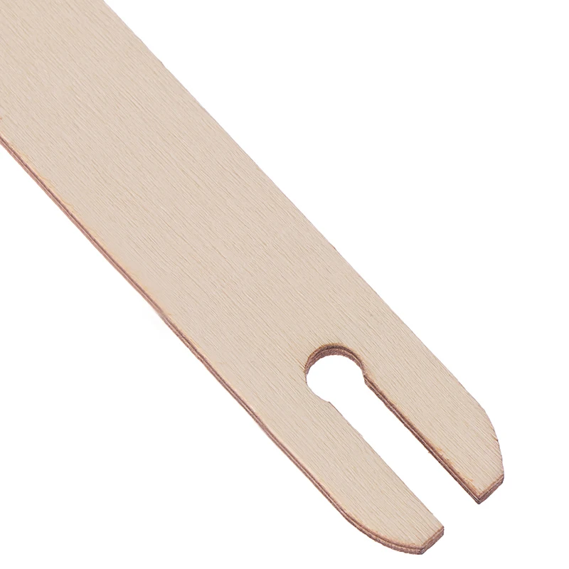 

Mini DIY Traditional Wooden Weaving Children's Toy Loom Hand Knitting Machine and Accessories