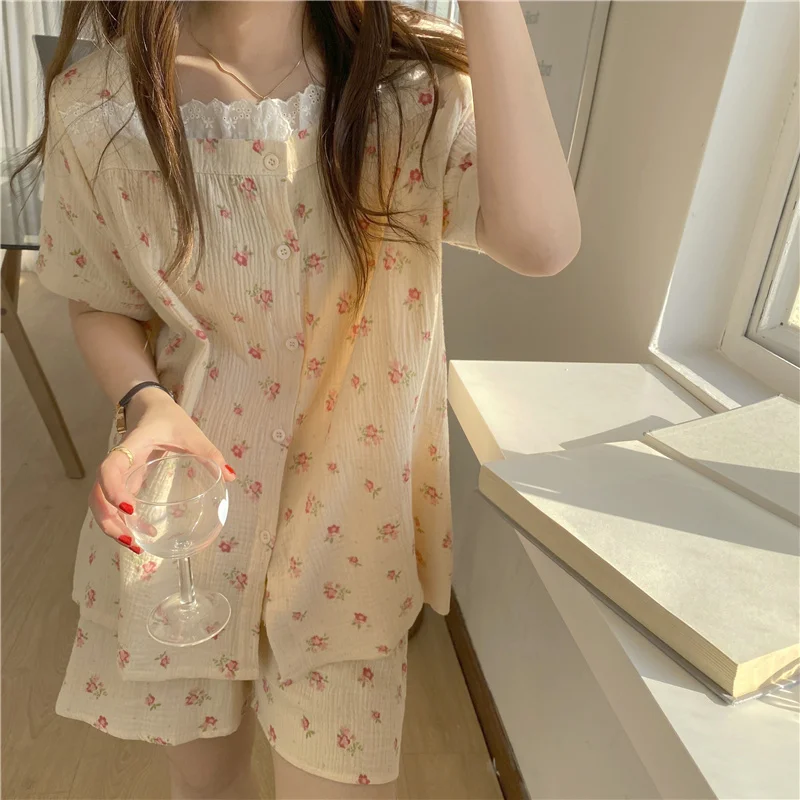 

CBAFU 100% cottton loungewear home clothes women sleepwear summer 2 piece set single breasted top shorts gauze floral print N062