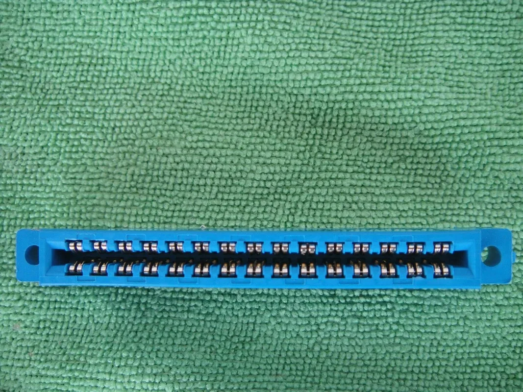 1 шт. коннектор для края карты 2x15 рядов 30 Pin 3,96 мм Шаг 805 Слот паяльная розетка