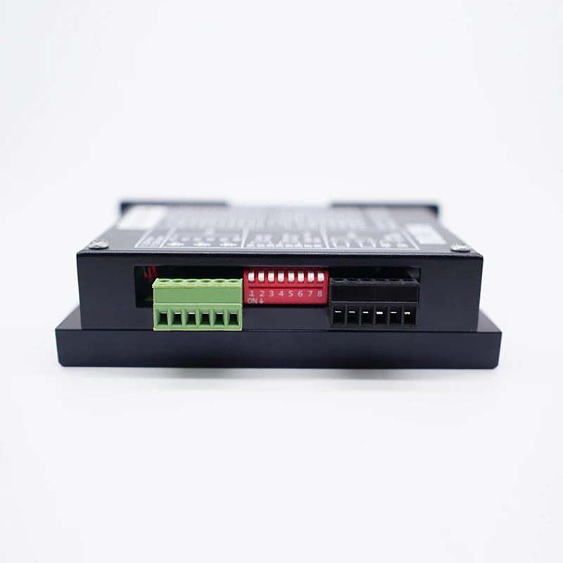 

24V two-phase four-wire hybrid stepper motor driver 8 35 42 57