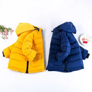Детское хлопковое пальто с капюшоном, утепленная куртка на хлопковой подкладке с карманами для мальчиков, детская модная парка, новинка зимы 2020