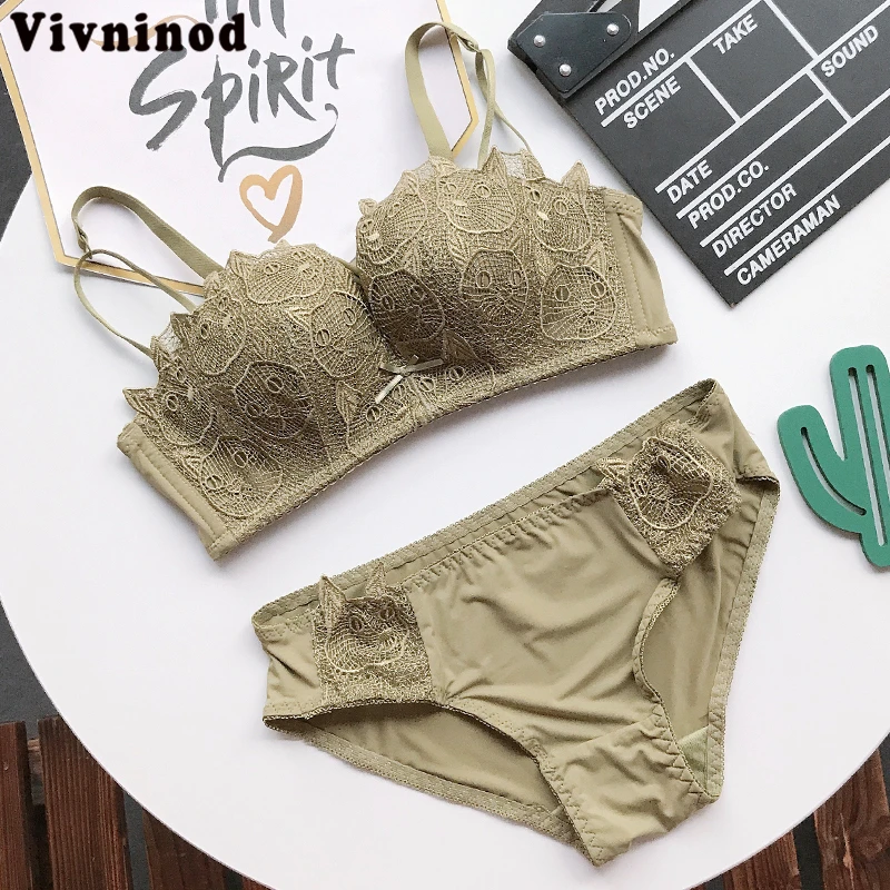 Комплект нижнего белья женский кружевной зеленый пуш-ап с мягкими чашечками |