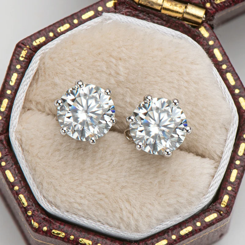 

Total 1ct Round Cut Diamond Test Passed 18K White Gold Plated 925 Silver Earrings Woman Girlfriend Gift