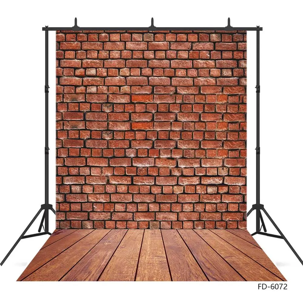 Фотофон с красным кирпичом стена деревянный пол компьютерной печатью для