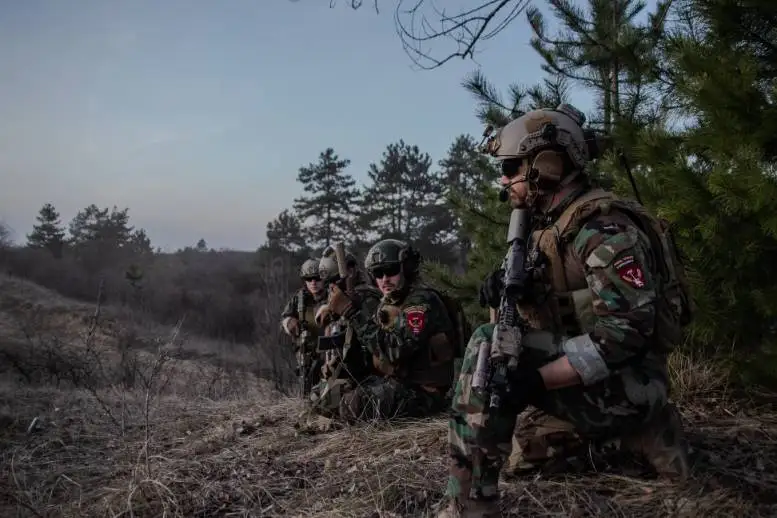 Аксессуары для шлема COMTAC III силиконовые наушники гарнитура с PTT U94 и сменная