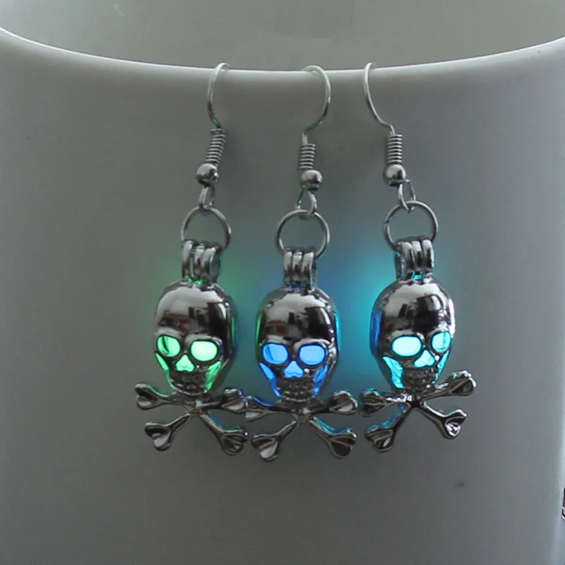 

Luminous Skull Ear Hook All-match Pendant Luminous Earrings Multicolor Luminous Rotating Beads Accessories Charm